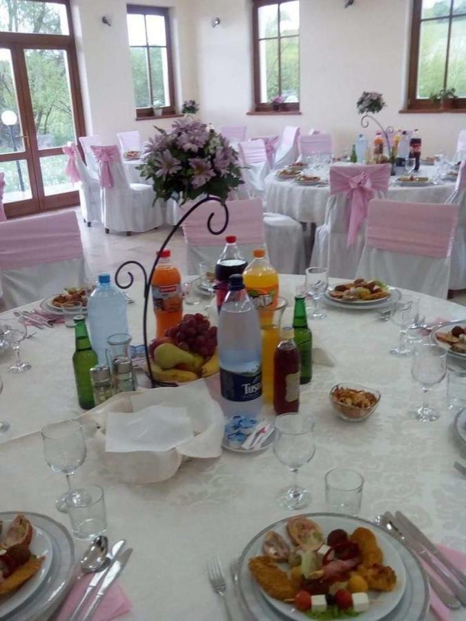 Pension Cetate Valcau De Sus エクステリア 写真